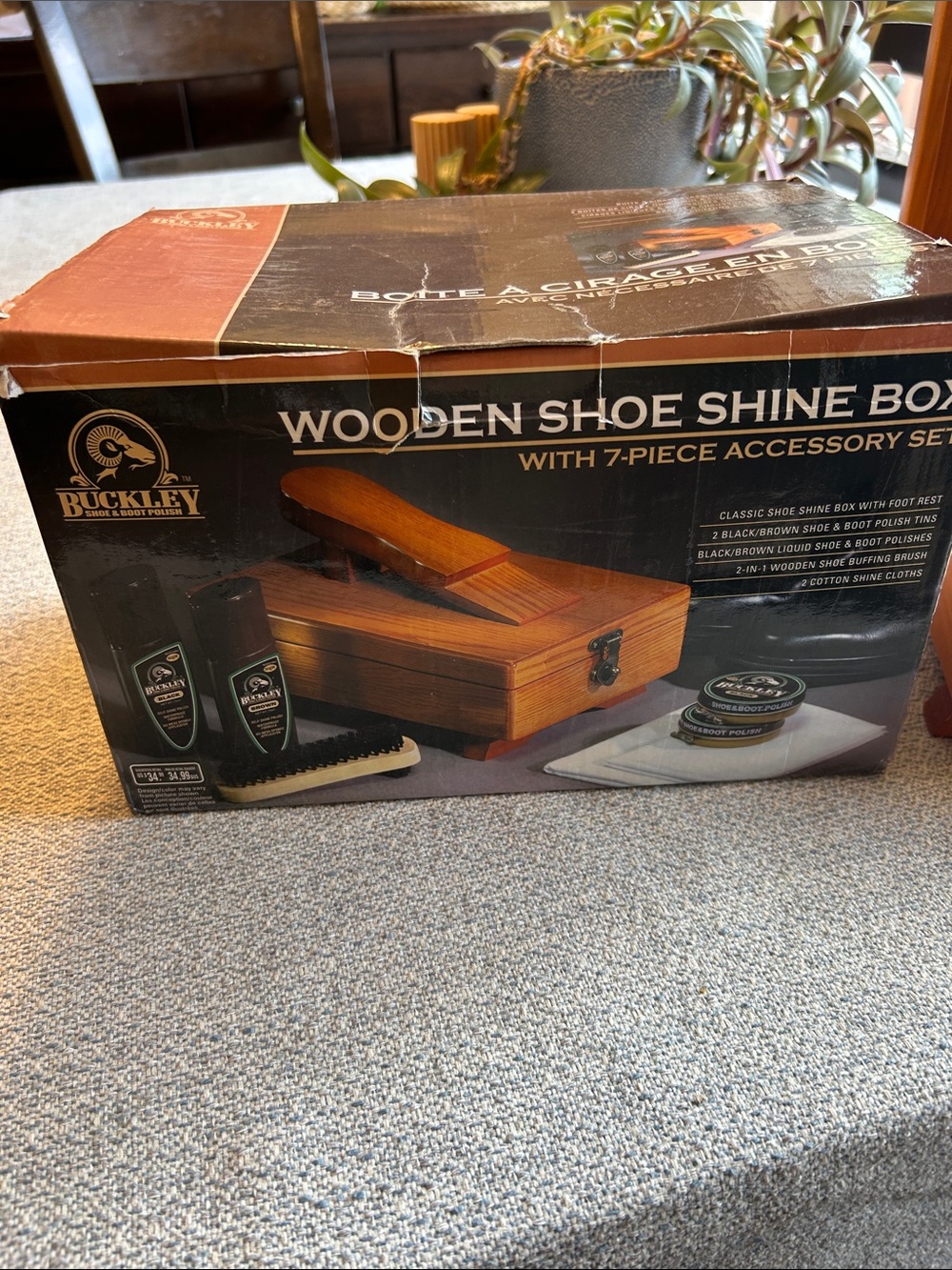 Buckle Wooden Shoe Shine Box Kit - Brown